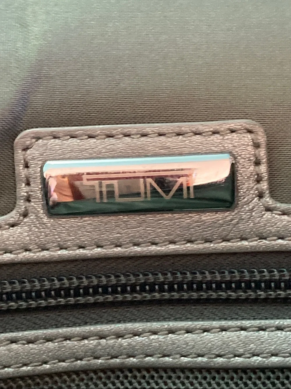 Tumi Alpha 3 LXT Messenger Crossbody Black Nylon & Leather Tech Laptop Bag
